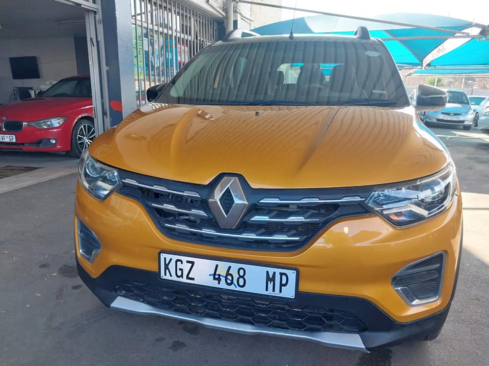 2021 RENAULT TRIBER 1.0 77 000KM ORANGE COLOR MANUEL PETROL