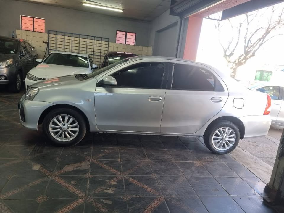 2018 Toyota Etios 1.5 Sprint Sedan Manual 79000km Mechanically Perfect with Clothes Seat