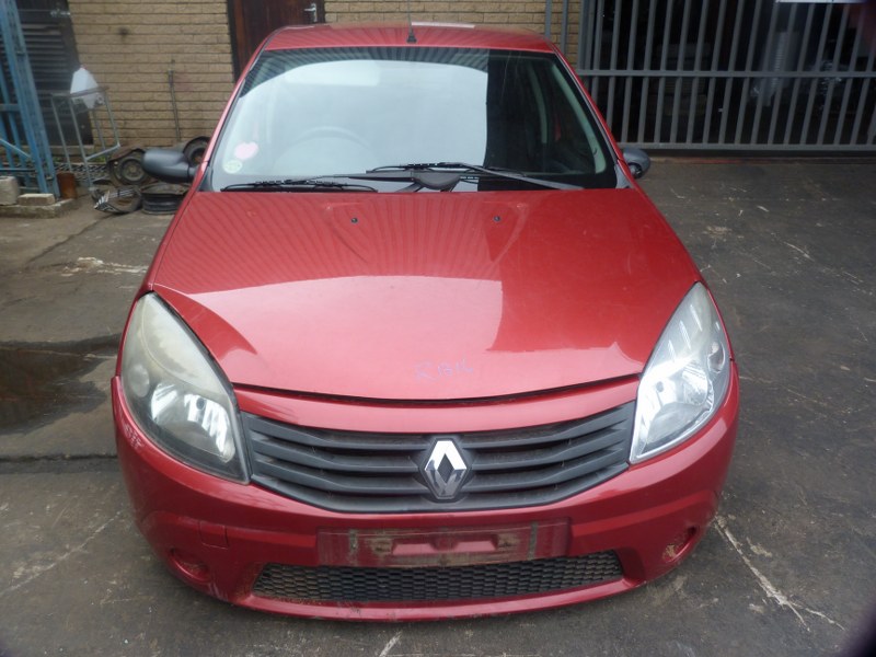 Renault Sandero 1.4 Authentique Manual Red - 2011 STRIPPING FOR SPARES - Private Seller Renault Sandero 1.4 Authentique Manual Red - 2011 STRIPPING FOR SPARES - Private Seller