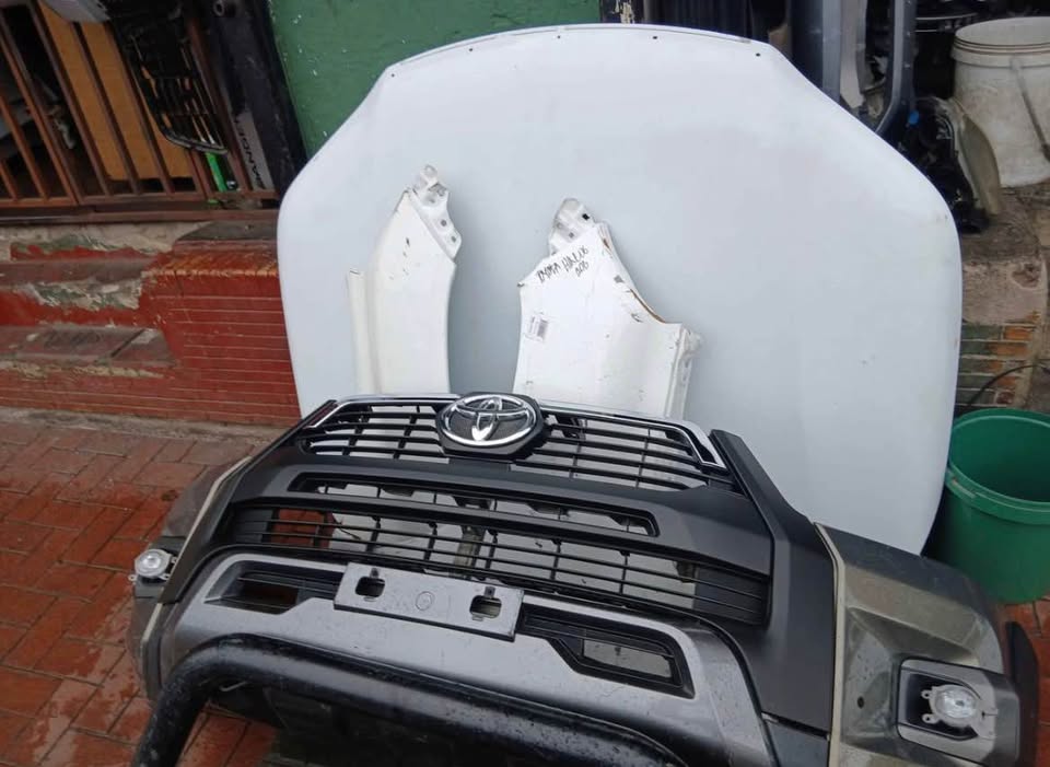Toyota Hilux Legend front spares. - Private Seller Toyota Hilux Legend front spares. - Private Seller
