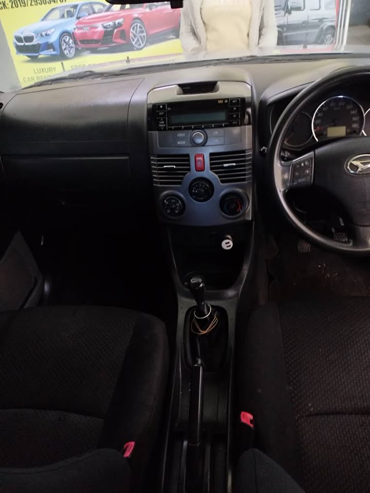2010 DAIHATSU TERIOS 1.5 MANUAL