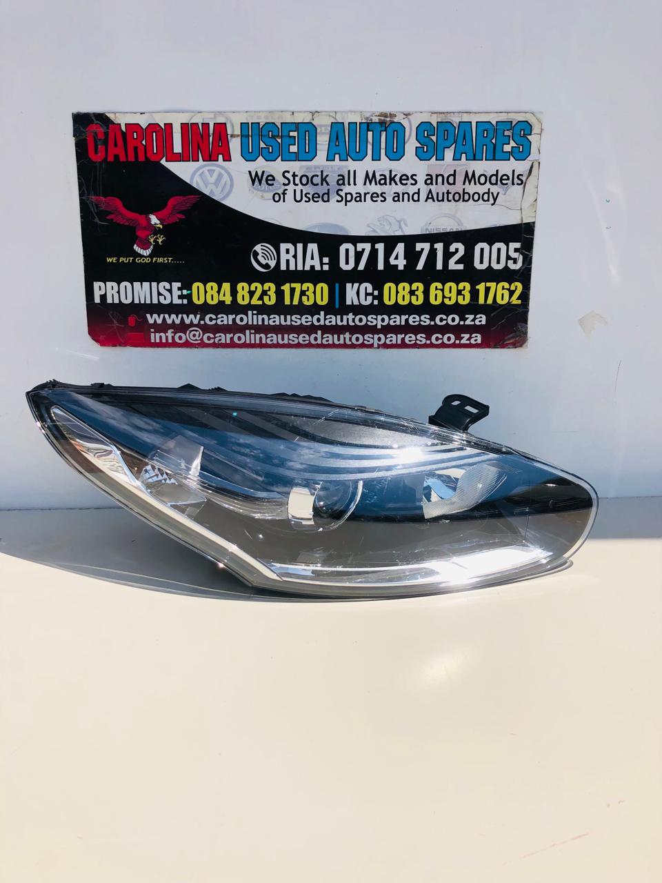 Renault Megane 3 right side smoke/sport headlight - Private Seller Renault Megane 3 right side smoke/sport headlight - Private Seller