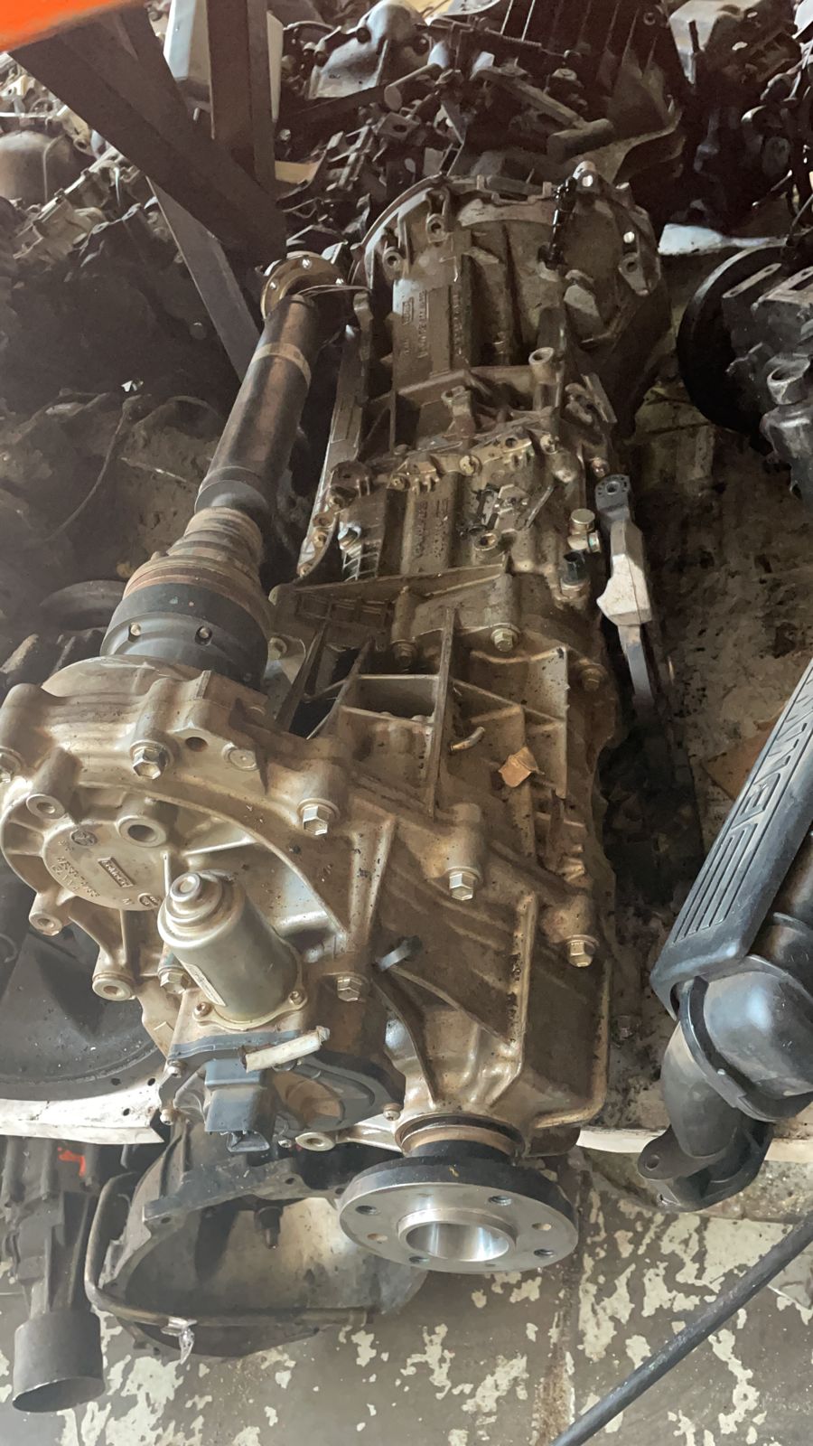 FORD RANGER 2.2 TDI 6 SPEED 4X4 GEARBOX COMPLETE WITH TRANSFER CASE FORD RANGER 2.2 TDI 6 SPEED 4X4 GEARBOX COMPLETE WITH TRANSFER CASE