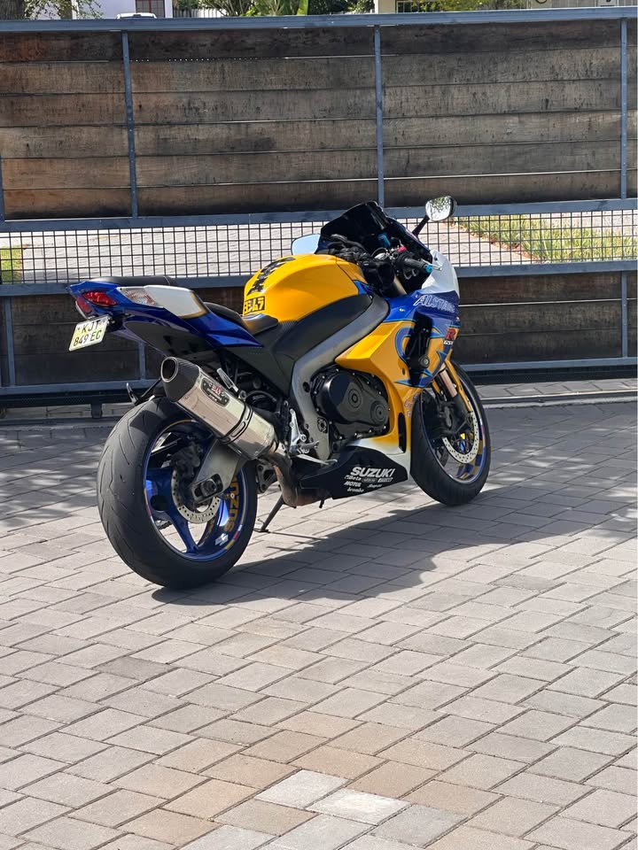 Used Suzuki GSXR1000K8 - Private Seller Used Suzuki GSXR1000K8 - Private Seller