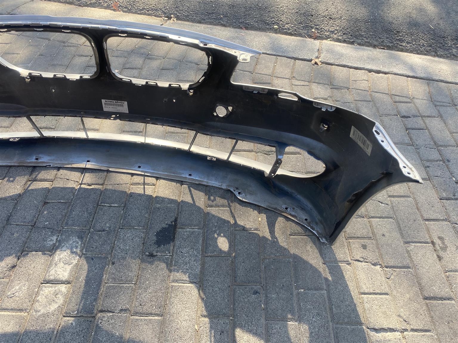 2016 BMW 5 SERIES F10 FRONT BUMPER FOR SALE. IN PRISTINE CONDITION