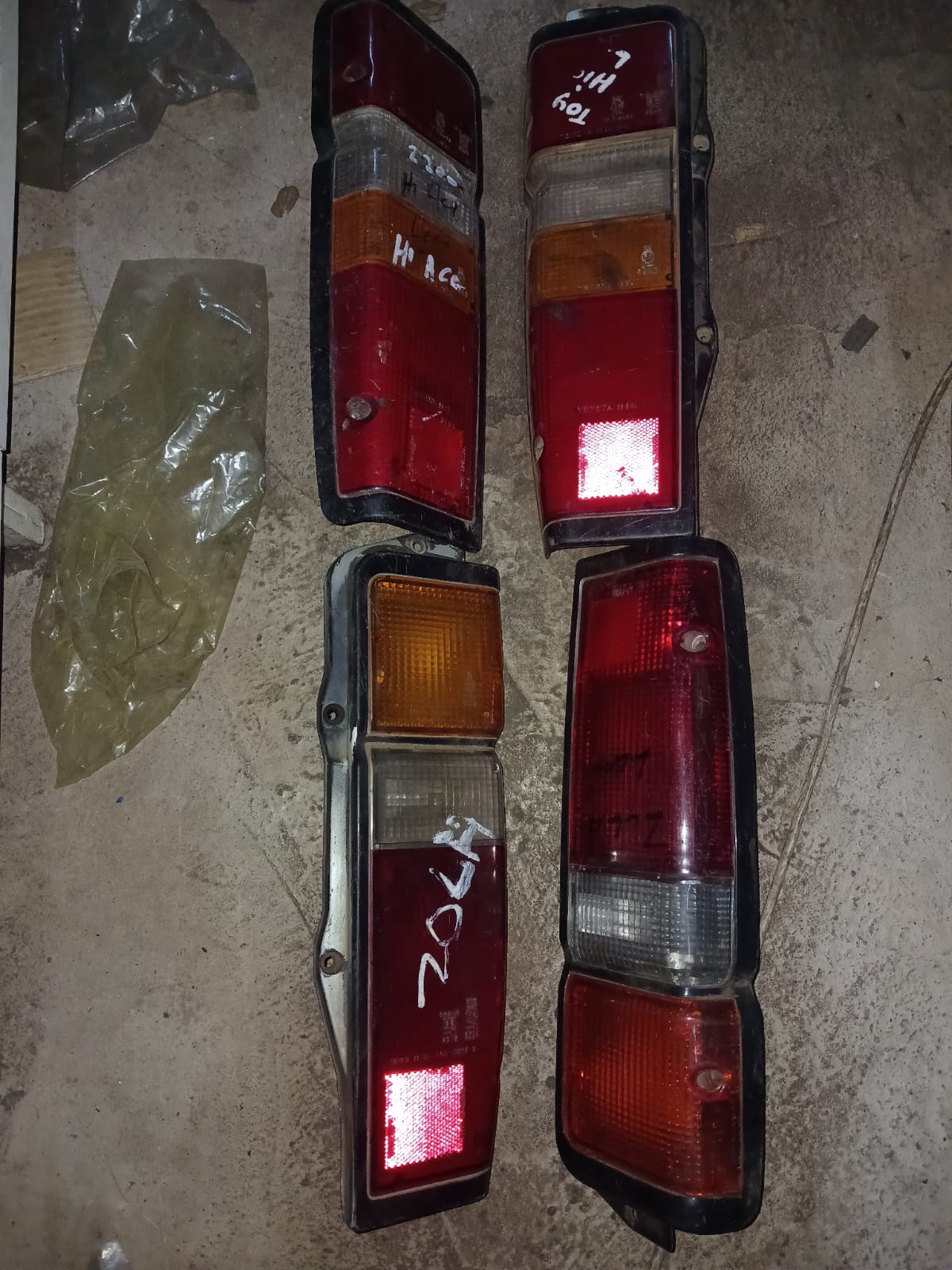TOYOTA HILUX TAIL LIGHTS FOR SALE