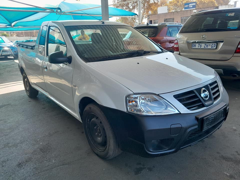 2018 NISSAN NP200 1.6 MANUAL