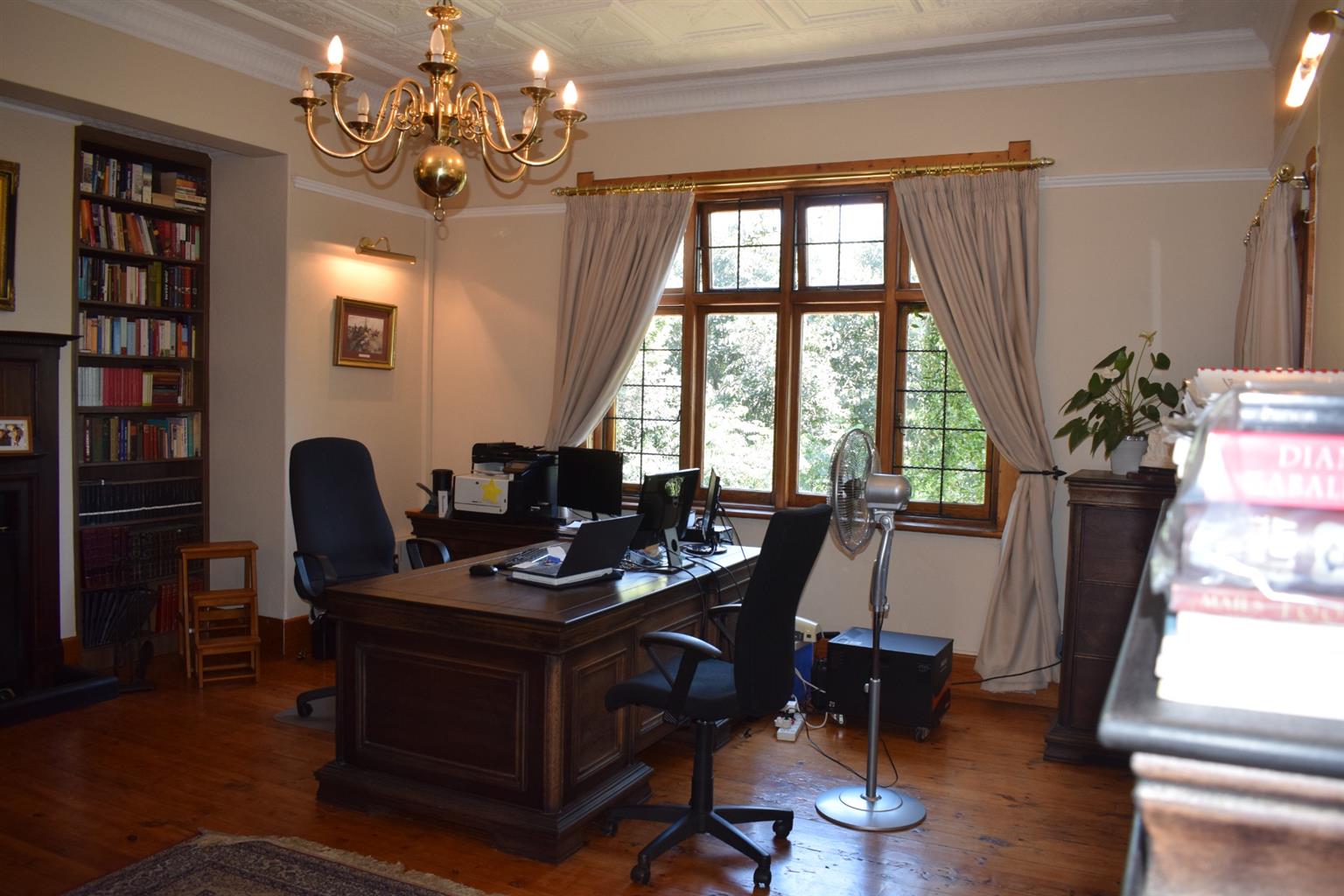 House For Sale in Kensington Junk Mail