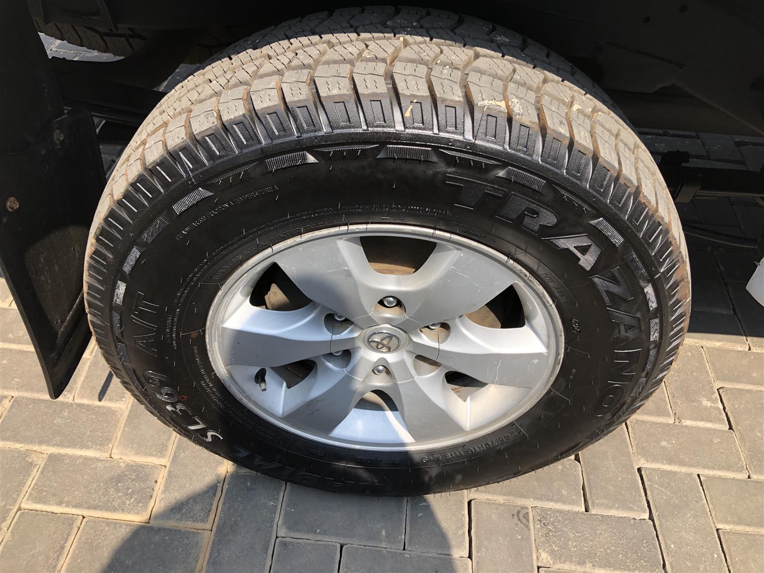 Used 2015 Toyota Hilux 2.5D-4D 4x4 SRX - Private Seller