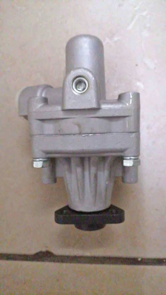 AUDI A4 1.8 POWERSTEERING PUMP (DOE+) - Private Seller AUDI A4 1.8 POWERSTEERING PUMP (DOE+) - Private Seller