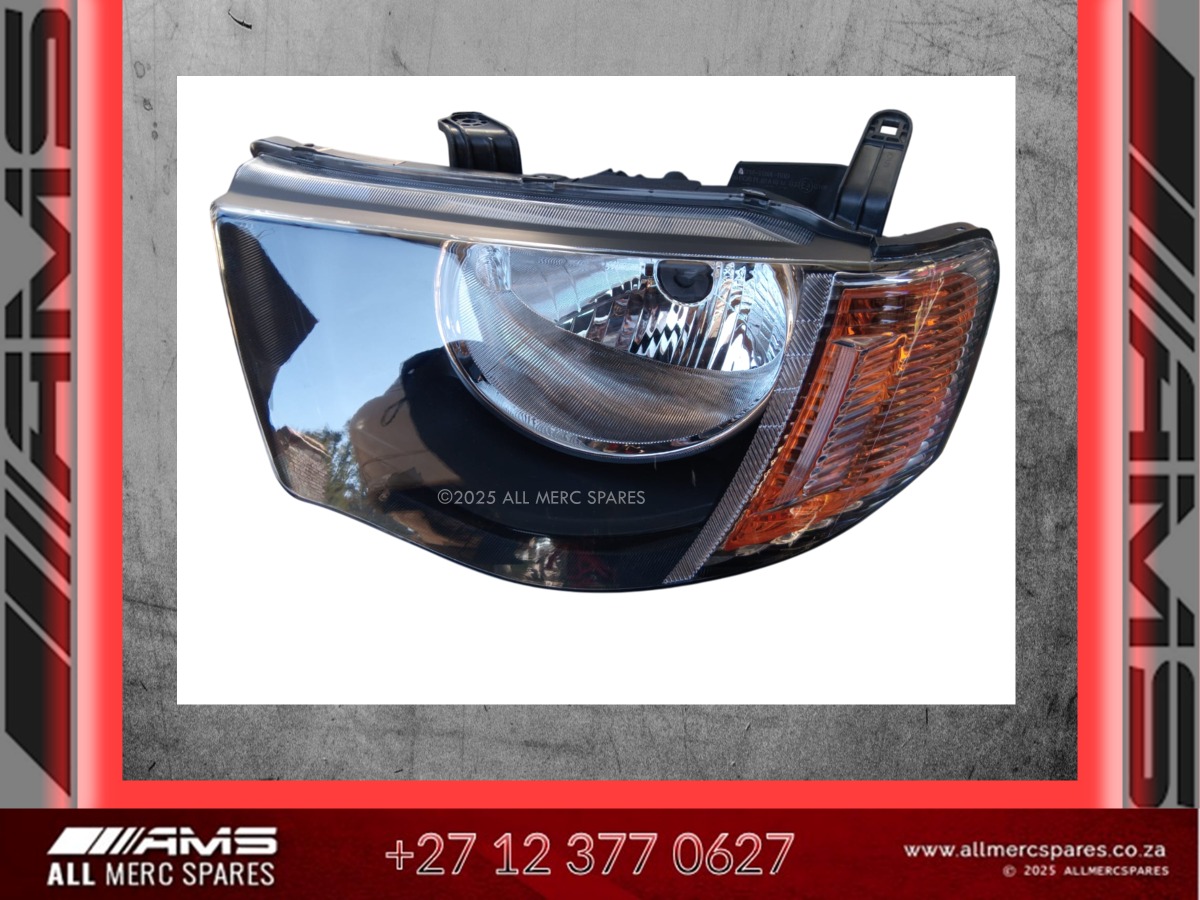 NEW TRITON 2007–2010 RIGHT HEADLIGHT + INDICATOR