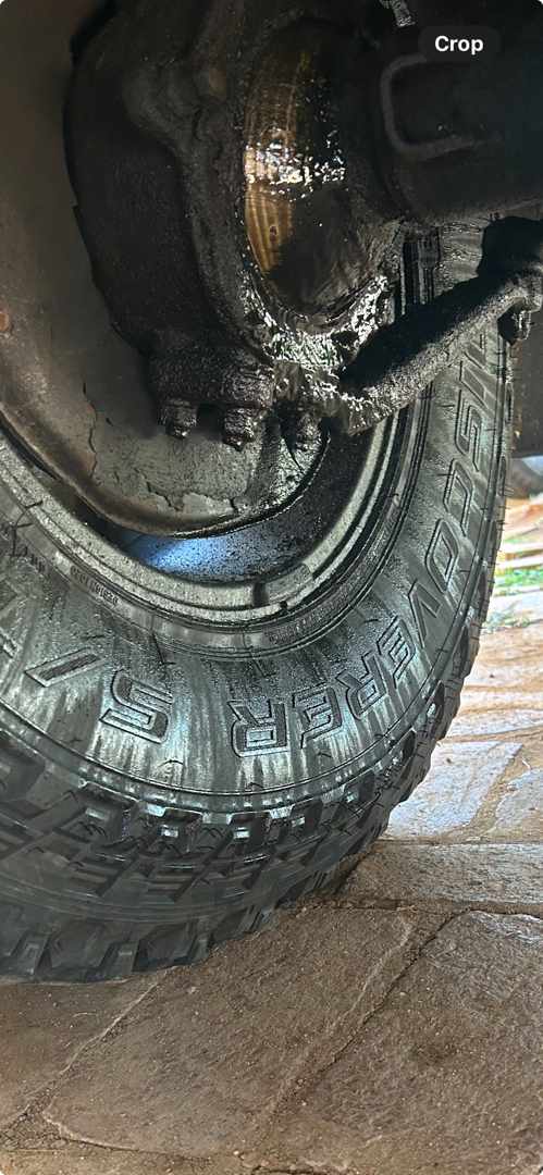 Toyota Land Cruiser 80 series front axle inner oil seals for sale - Private Seller Toyota Land Cruiser 80 series front axle inner oil seals for sale - Private Seller