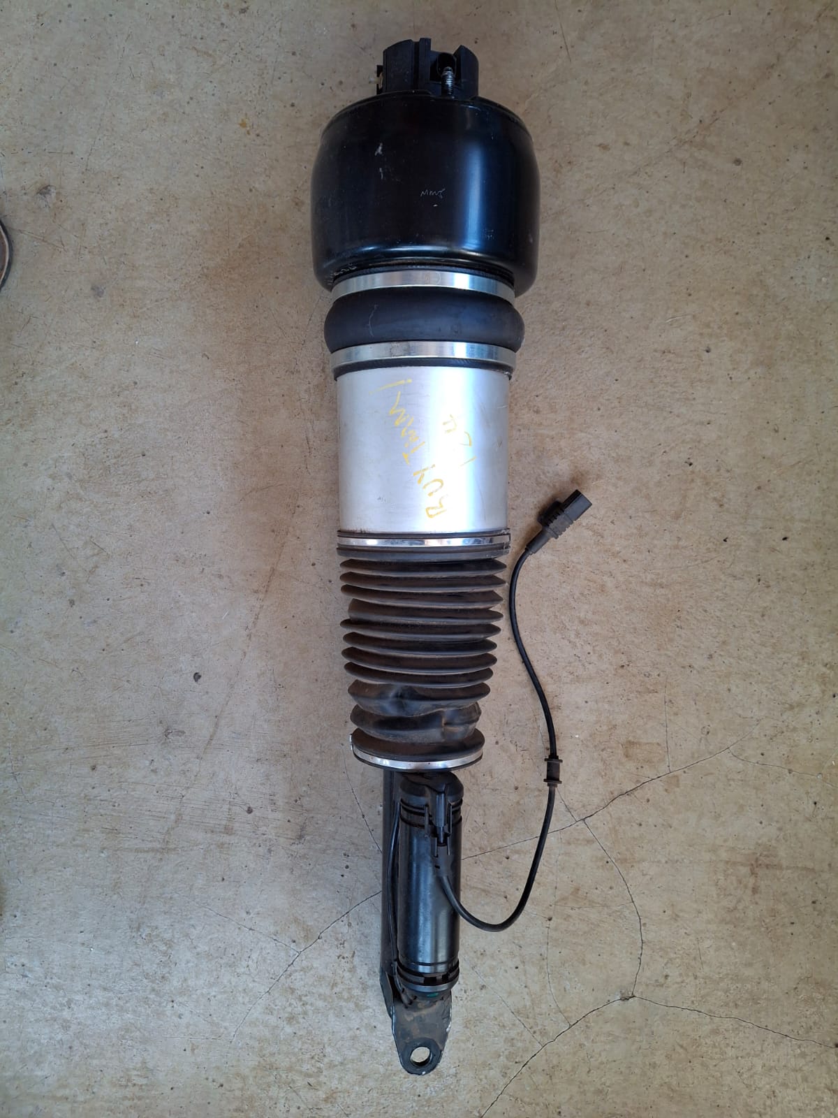 Mercedes Benz W211 Air Bellows - Private Seller Mercedes Benz W211 Air Bellows - Private Seller