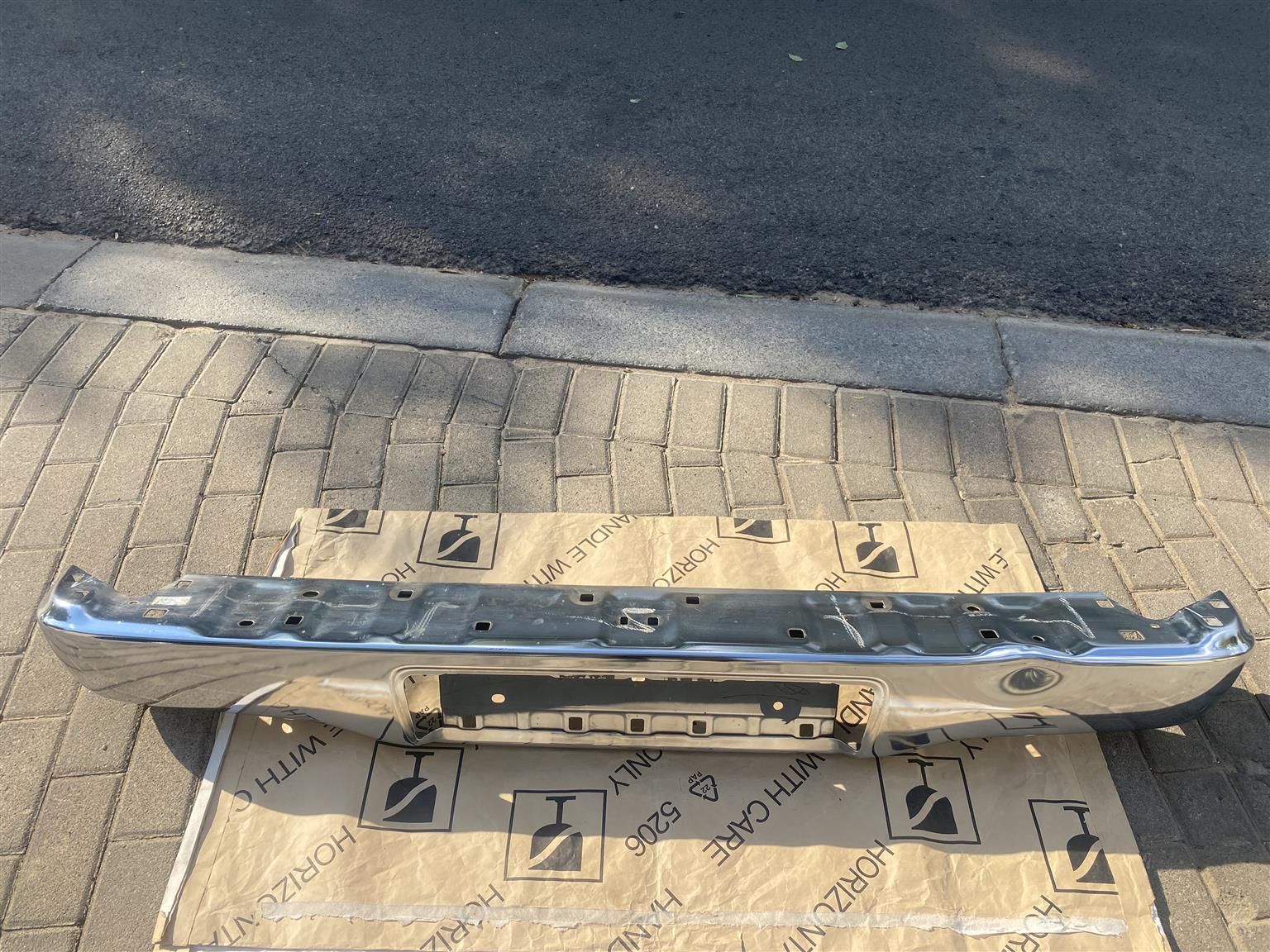 2014 TOYOTA HILUX D4D DOUBLE CAB REAR BUMPER FOR SALE. IN EXCELLENT CONDITION - Private Seller 2014 TOYOTA HILUX D4D DOUBLE CAB REAR BUMPER FOR SALE. IN EXCELLENT CONDITION - Private Seller