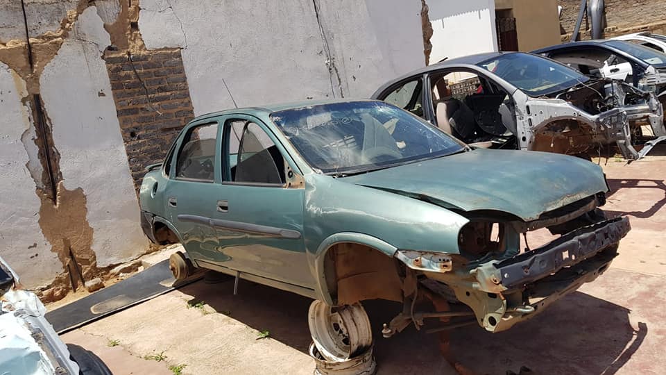 Corsa light sedan stripping for spares - Private Seller