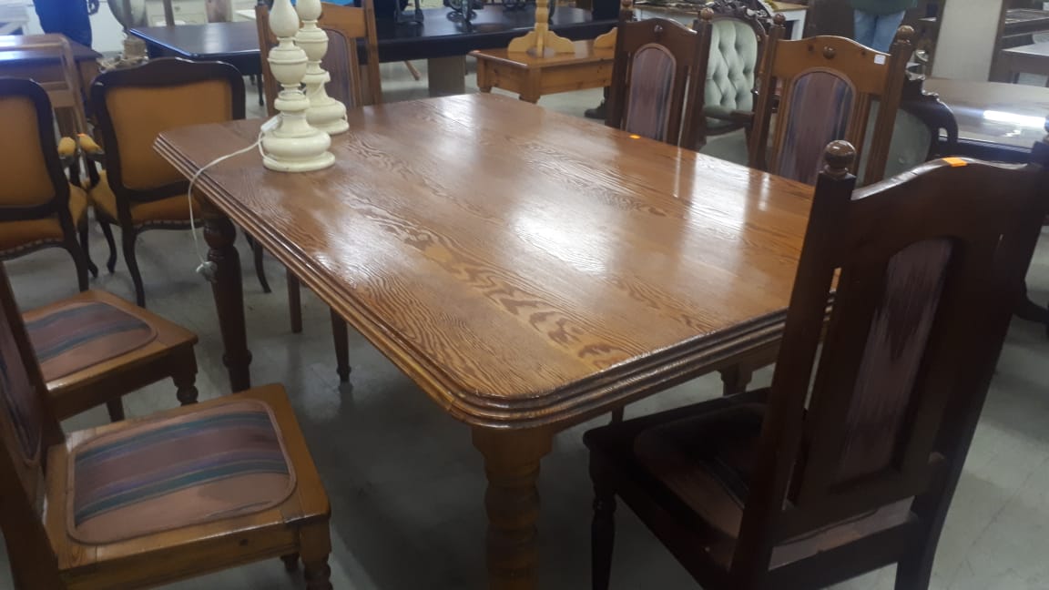 Oregon Pine Six Seater Diningroom Table And Chairs Junk Mail