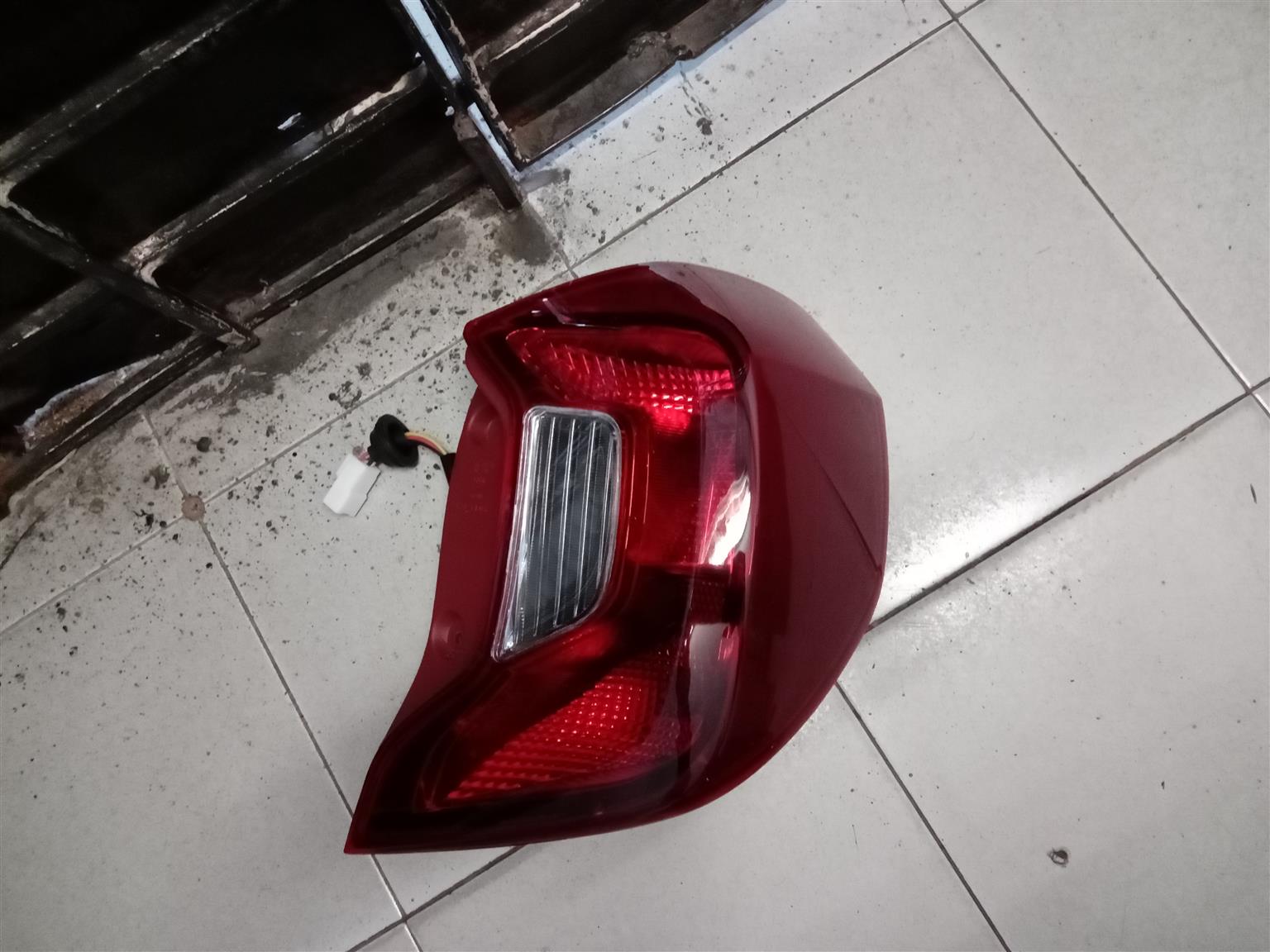 Kia Picanto taillight - Private Seller