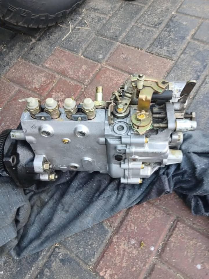 Isuzu diesel pump - Private Seller