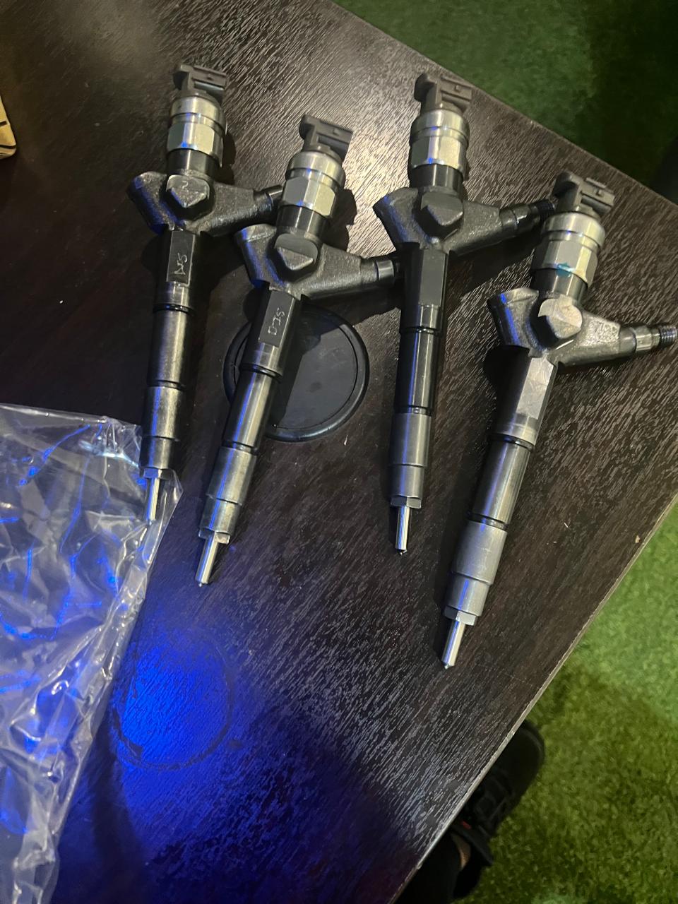 NISSAN NAVARA DIESEL INJECTORS - Private Seller