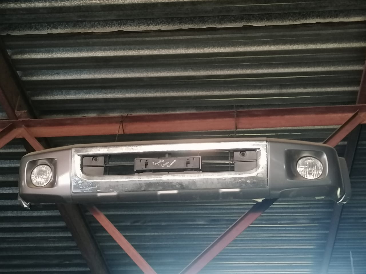Toyota land cruiser front bumper for sale - Private Seller