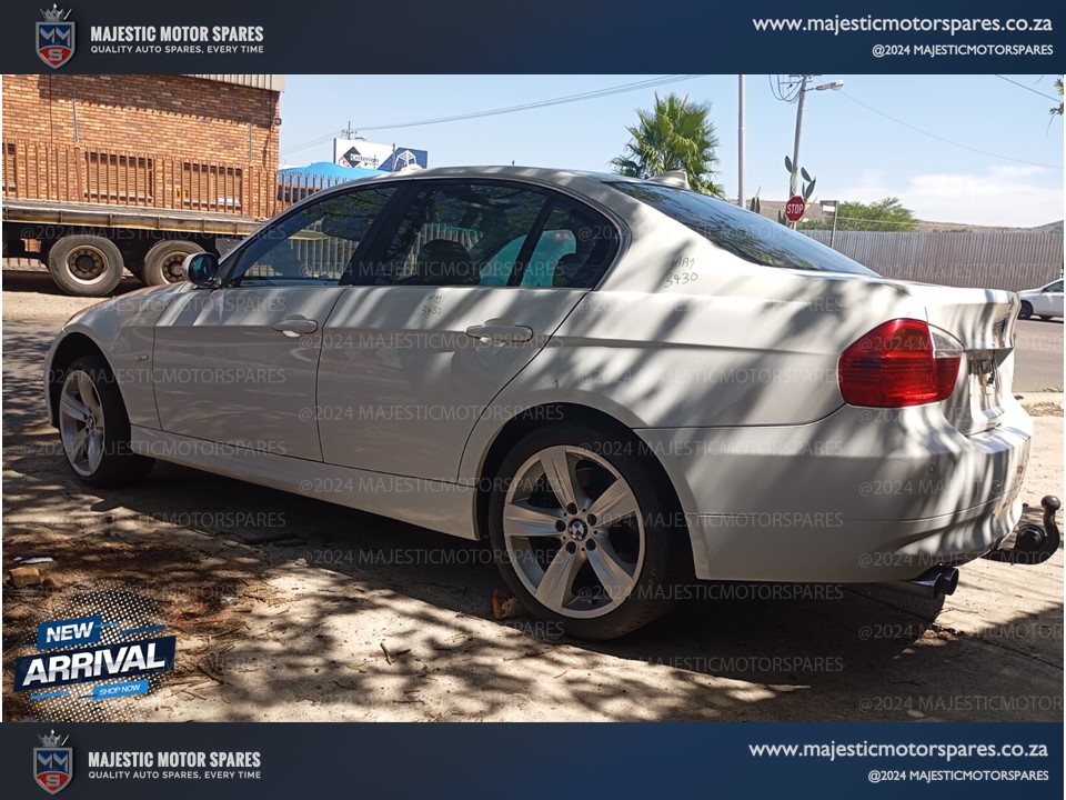 Bmw 330i stripping for used spares used parts
