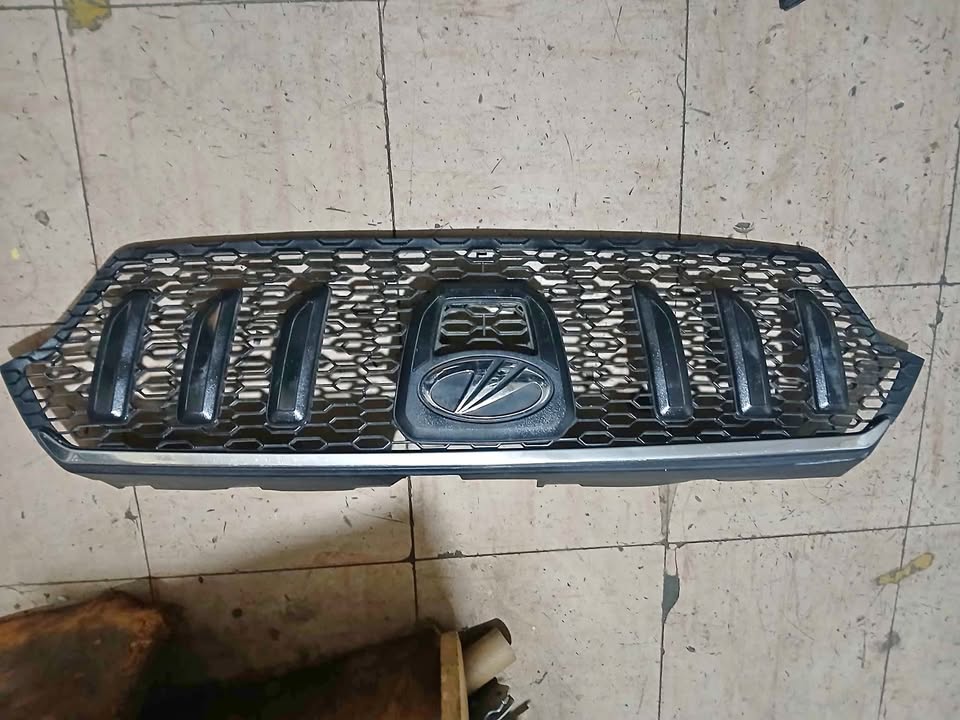 Mahindra scorpio grill - Private Seller
