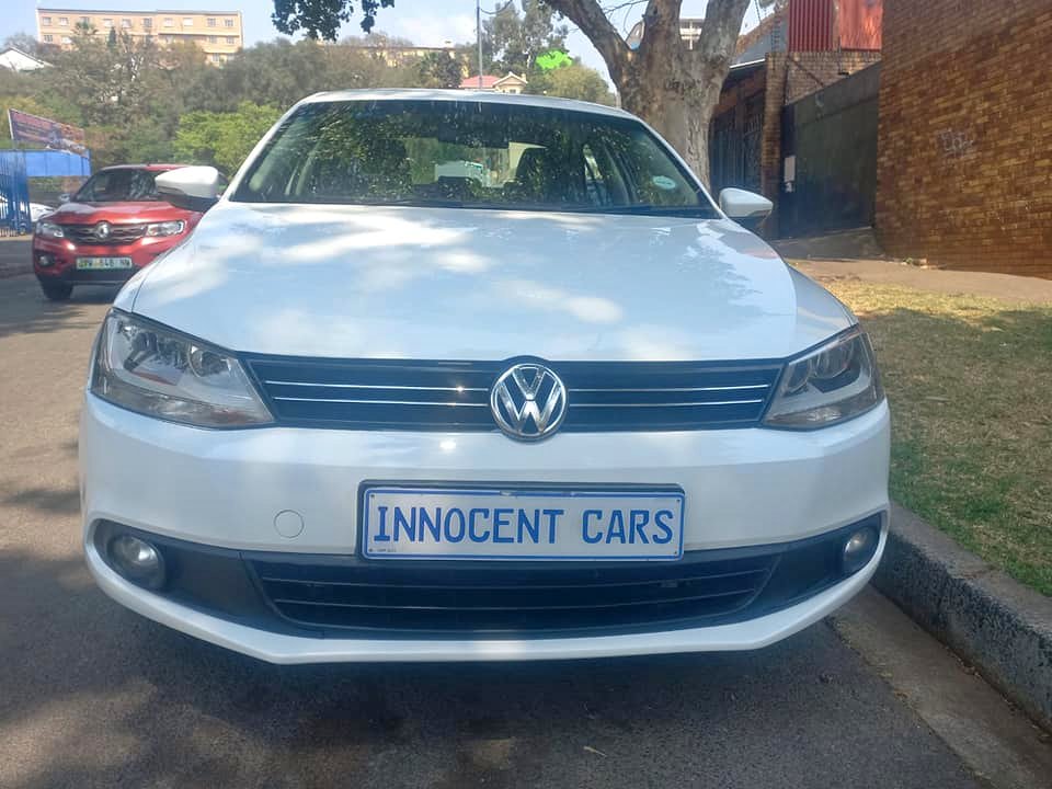2014 VW JETTA 1.4 TSI PETROL, MANUAL, WHITE COLOR, MILEAGE 87000KMS, 2014 VW JETTA 1.4 TSI PETROL, MANUAL, WHITE COLOR, MILEAGE 87000KMS,