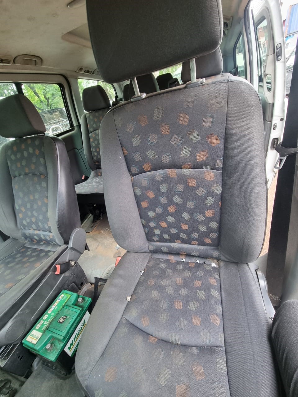 Used Mercedes Vito W639 Front Seats – High Quality - Private Seller Used Mercedes Vito W639 Front Seats – High Quality - Private Seller
