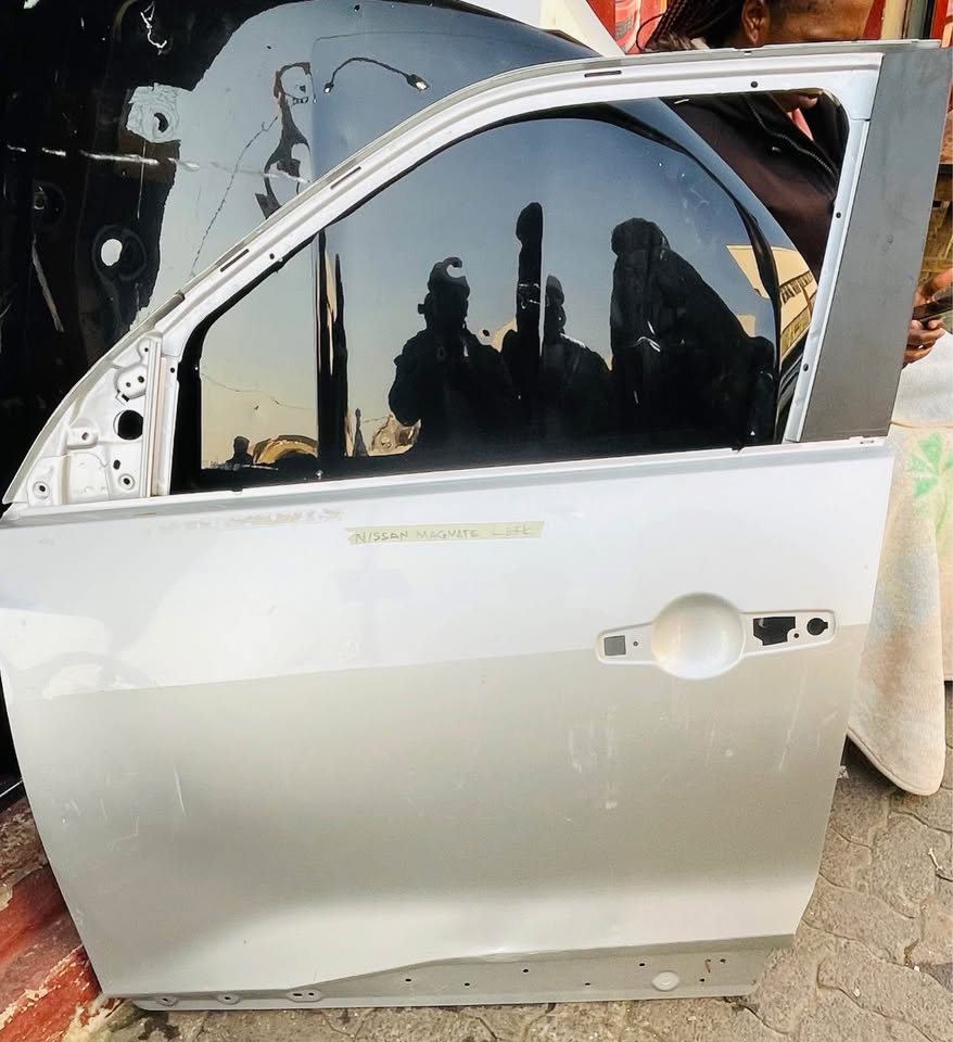 Nissan Magnite left door - Private Seller Nissan Magnite left door - Private Seller
