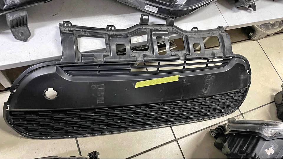 Kia Picanto grill - Private Seller Kia Picanto grill - Private Seller