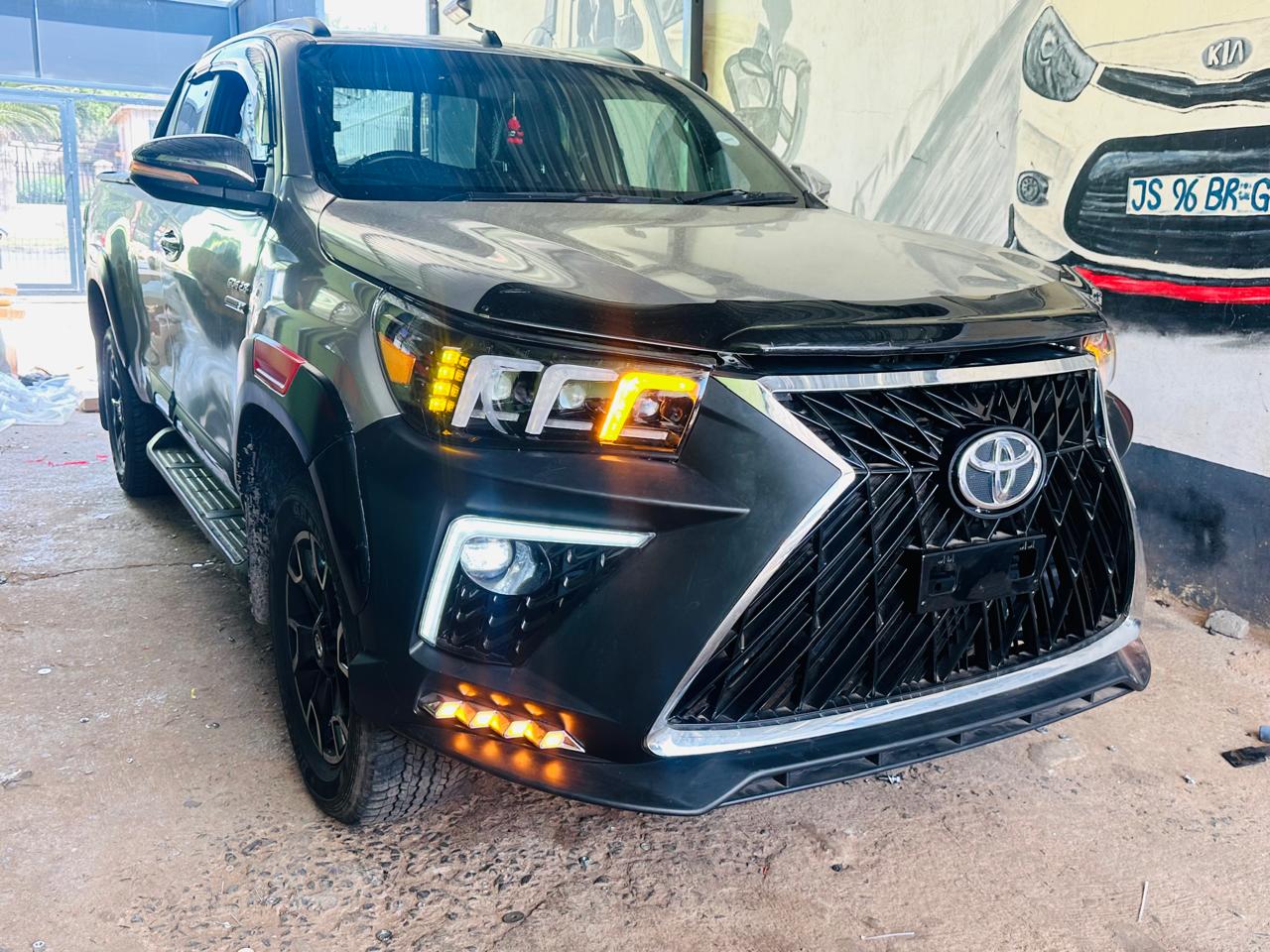 Toyota Hilux Gd6 New complete front Bumper with LED light for sale - Private Seller