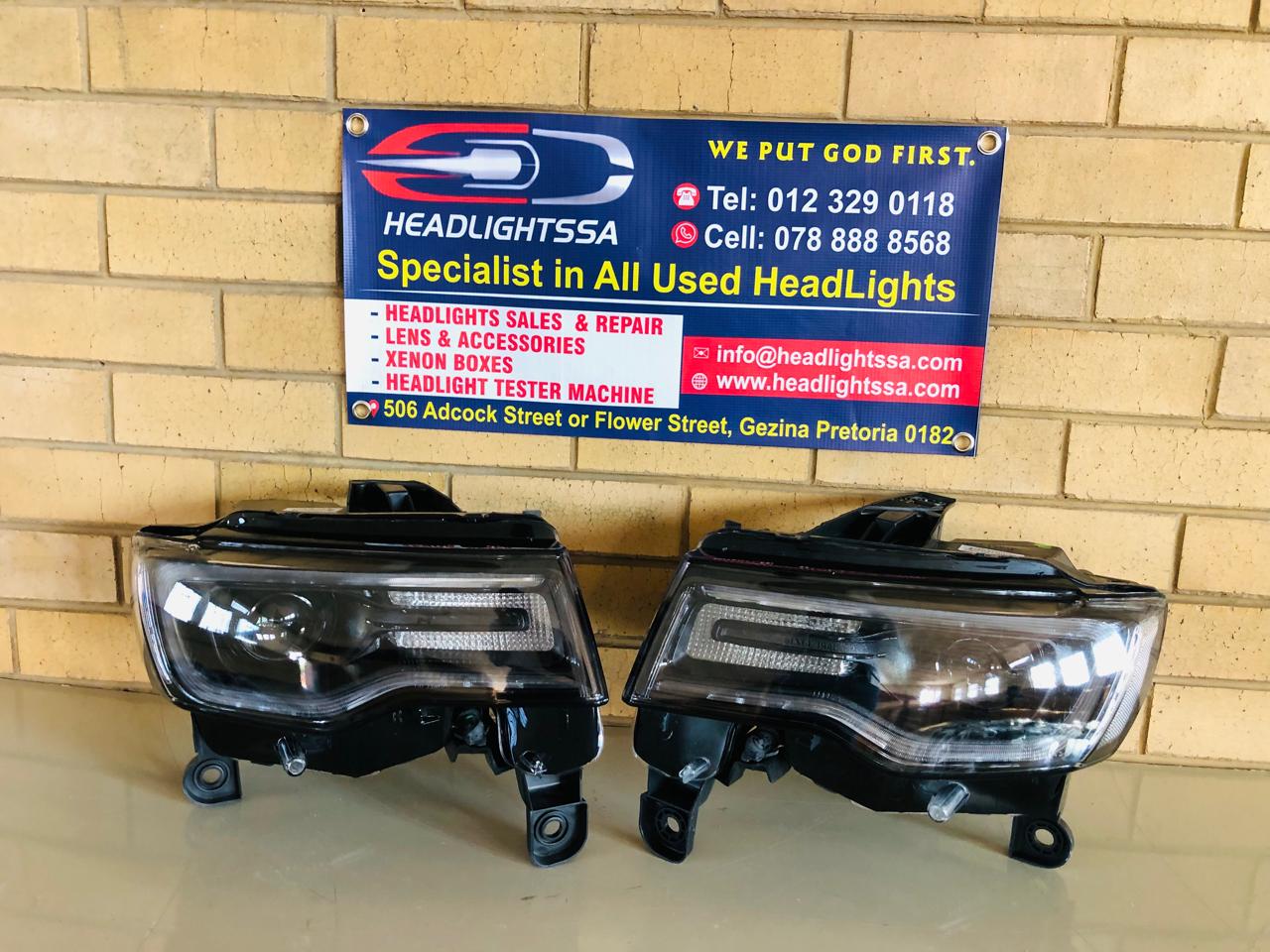 Jeep Cherokee SRT8 (black/shadow) left and right side xenon headlights - Private Seller Jeep Cherokee SRT8 (black/shadow) left and right side xenon headlights - Private Seller