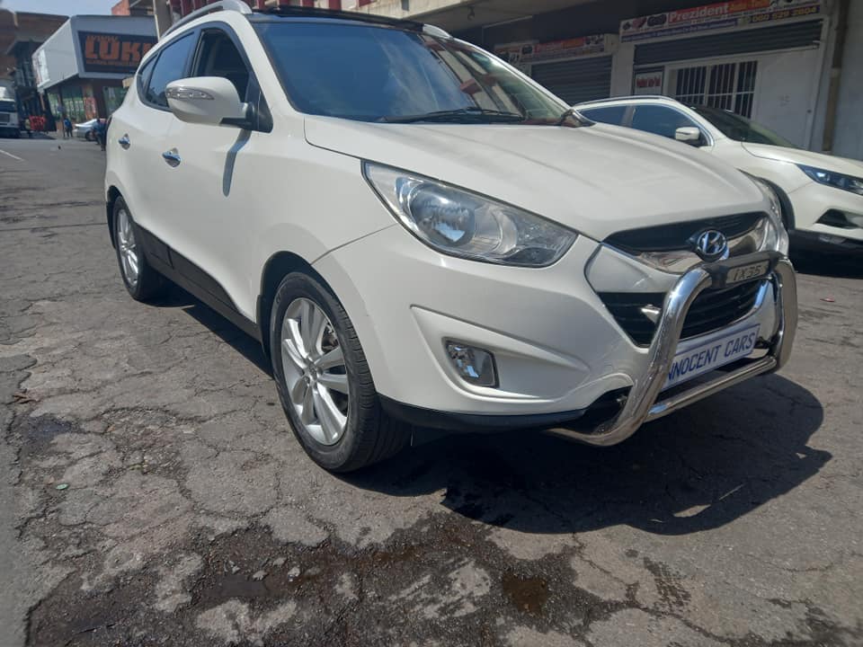 2011 HYUNDAI ix35 2.2 CRDI DIESEL, AUTOMATIC TRANSMISSION, WHITE COLOUR, MILEAGE 93000KM