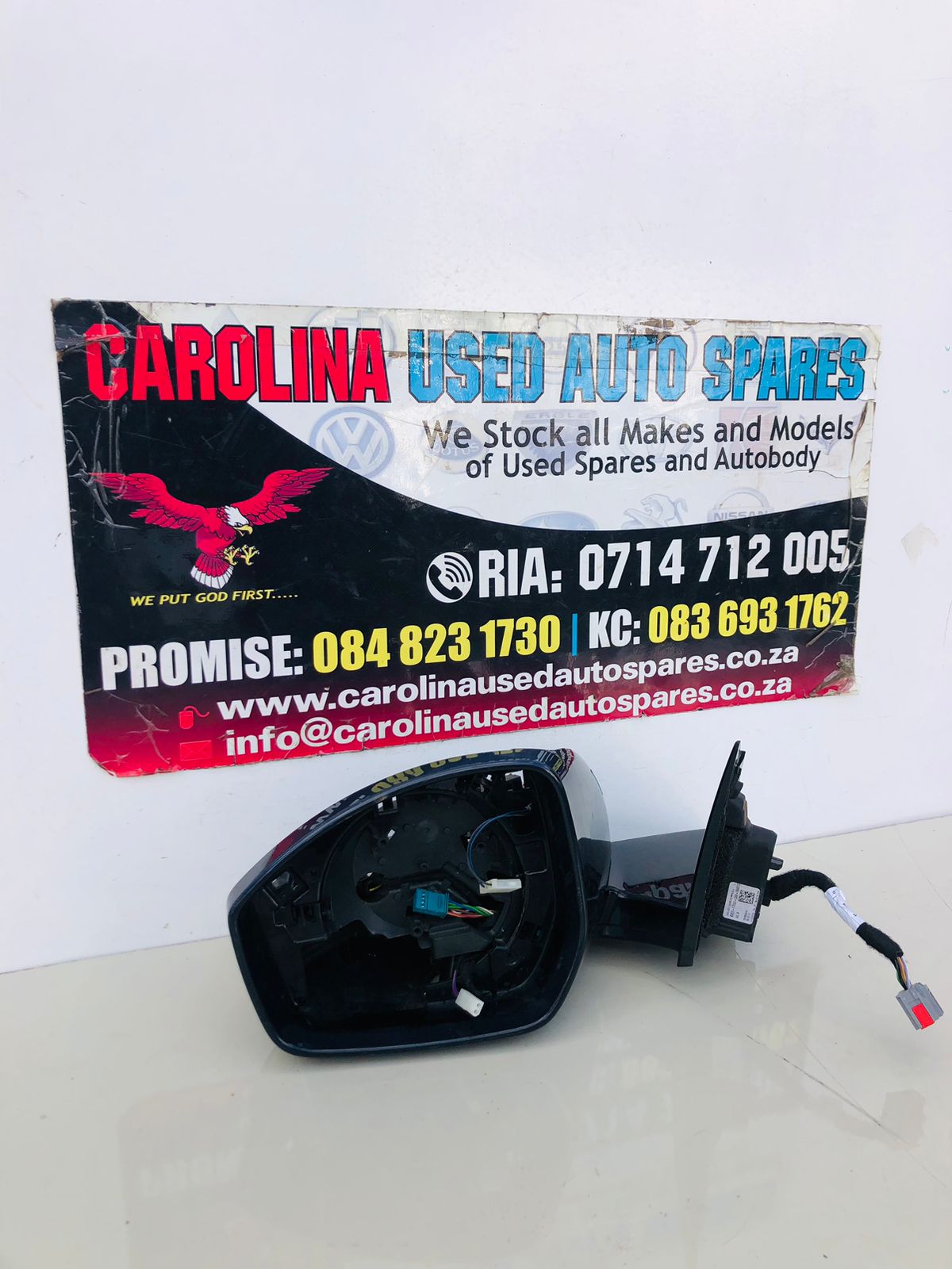 Range Rover Evoque L551 left side electronic mirror with camera - Private Seller Range Rover Evoque L551 left side electronic mirror with camera - Private Seller