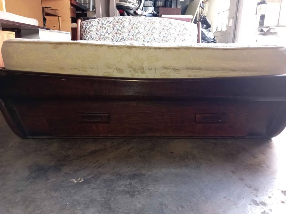 Vintage Double Bed with huge drawer