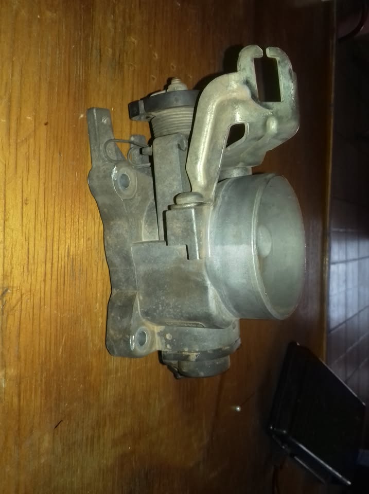 FORD KA 1.3 THROTTLE BODY - Private Seller