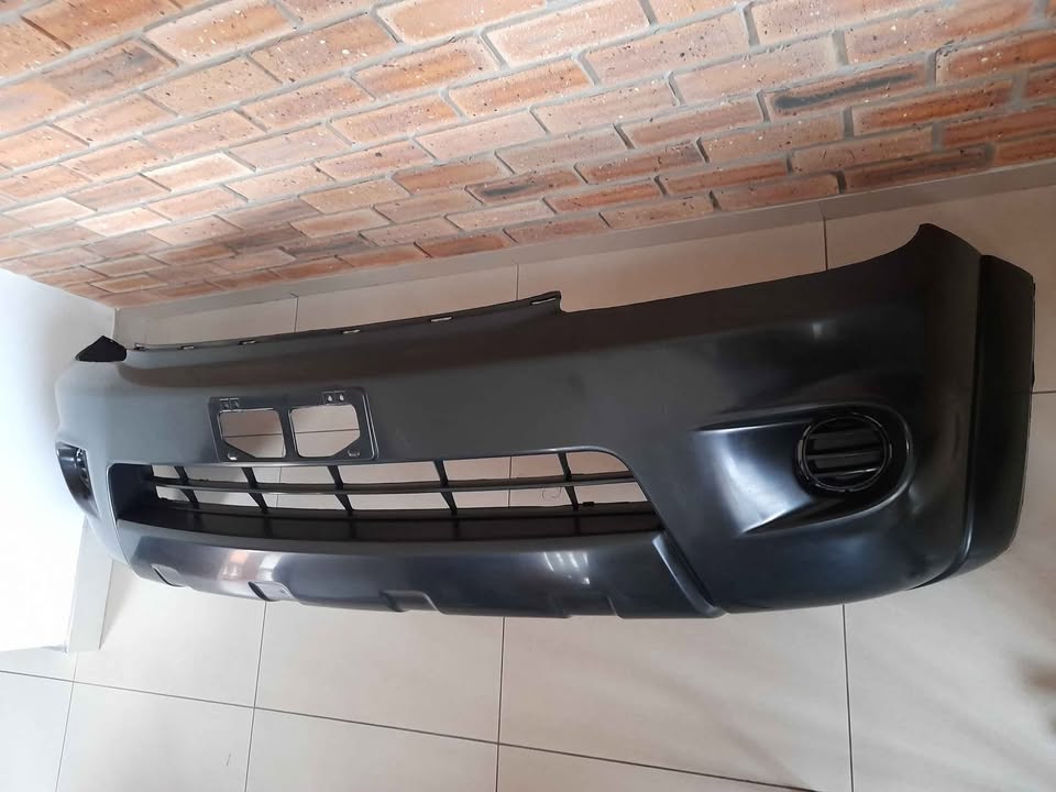TOYOTA FORTUNER 2006/08 BRAND NEW FRONT BUMPERS FORSALE PRICE