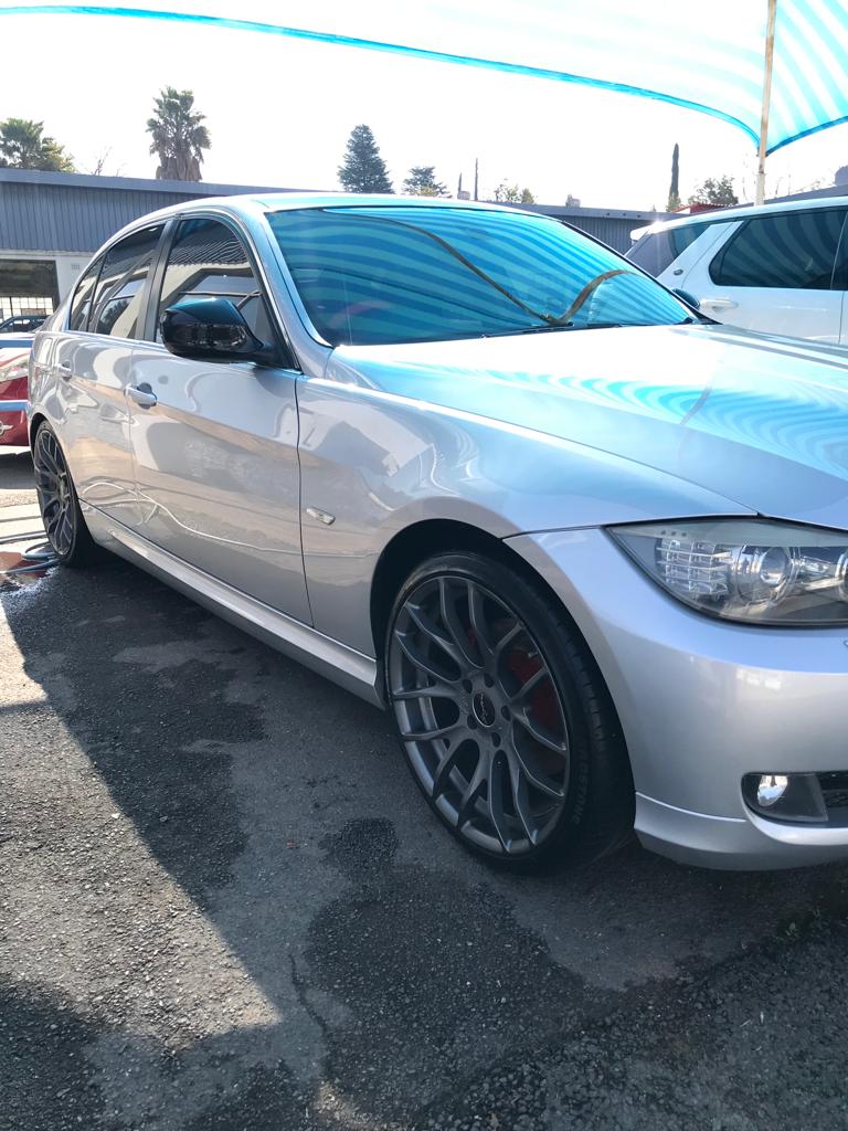2009 BMW 323i Auto 2009 BMW 323i Auto
