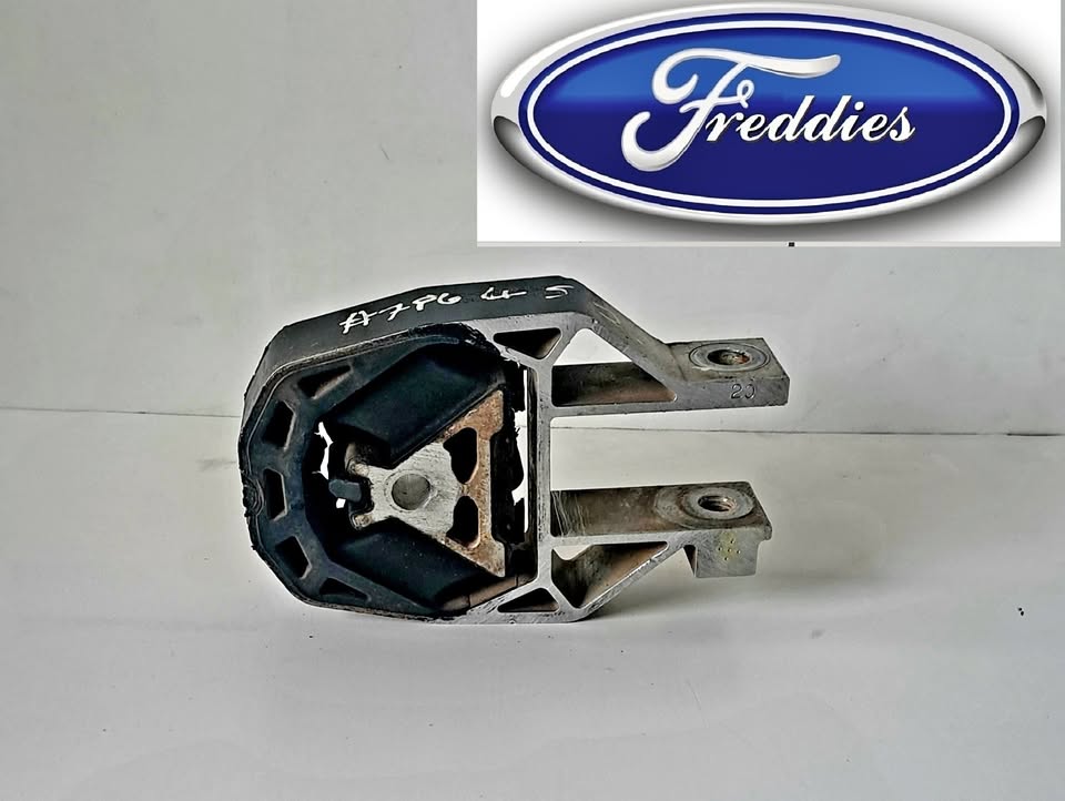 Gearbox Mounting Lower Ford Focus. - Private Seller Gearbox Mounting Lower Ford Focus. - Private Seller