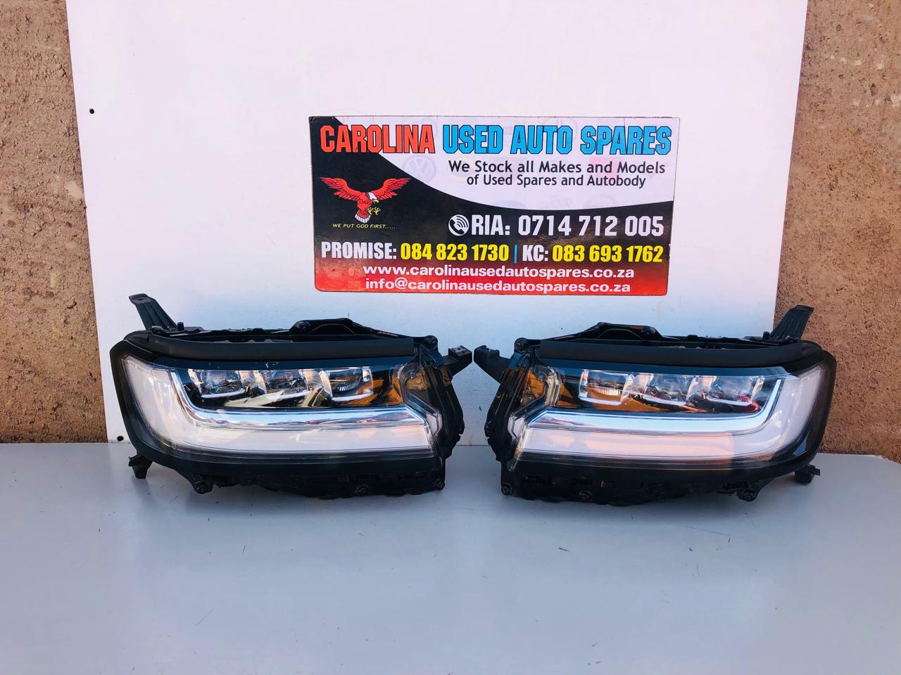 Toyota Land Cruiser L300 left and right side LED xenon headlight (2022) - Private Seller Toyota Land Cruiser L300 left and right side LED xenon headlight (2022) - Private Seller