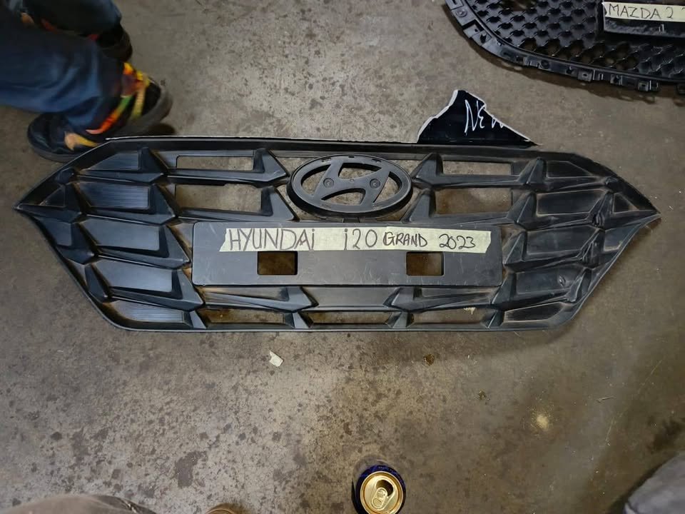 Hyundai i20 Grand front Grill 2023 - Private Seller Hyundai i20 Grand front Grill 2023 - Private Seller