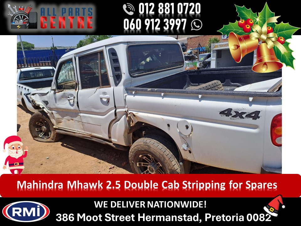 Mahindra Mhawk 2.5 stripping for spares used Mahindra Mhawk 2.5 stripping for spares used