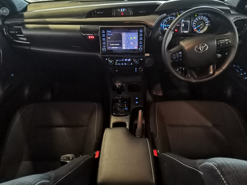 Toyota Hilux Legend 2.8 GD6