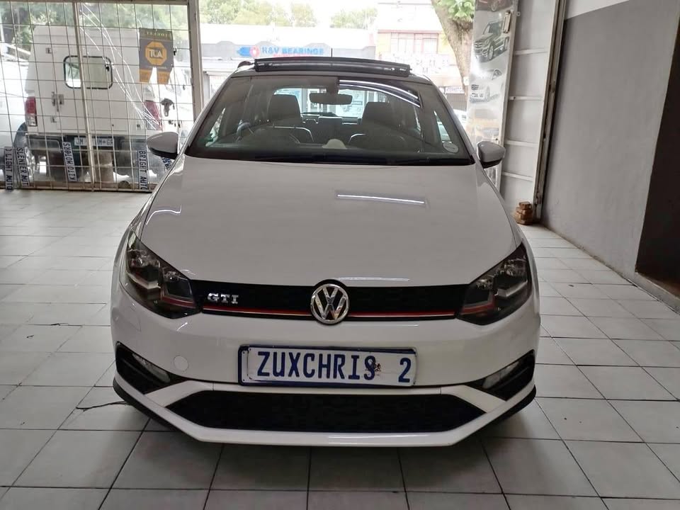 2017 VW POLO 7 GTI 1.8 DSG AUTOMATIC 2017 VW POLO 7 GTI 1.8 DSG AUTOMATIC
