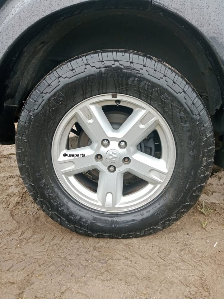 Dodge Nitro – Breaking for Spare Parts - Private Seller Dodge Nitro – Breaking for Spare Parts - Private Seller