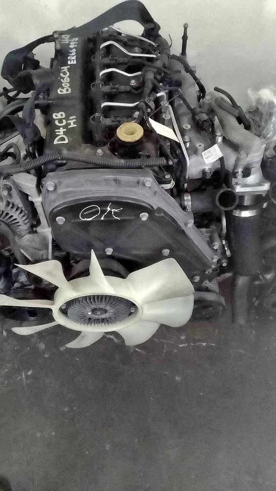 HYUNDAI D4CB BOSCH TYPE COMPLETE ENGINE FOR SALE - Private Seller HYUNDAI D4CB BOSCH TYPE COMPLETE ENGINE FOR SALE - Private Seller