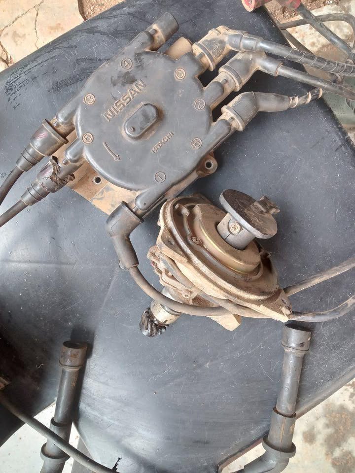 Nissan VG30 V6 Distributor - Private Seller Nissan VG30 V6 Distributor - Private Seller