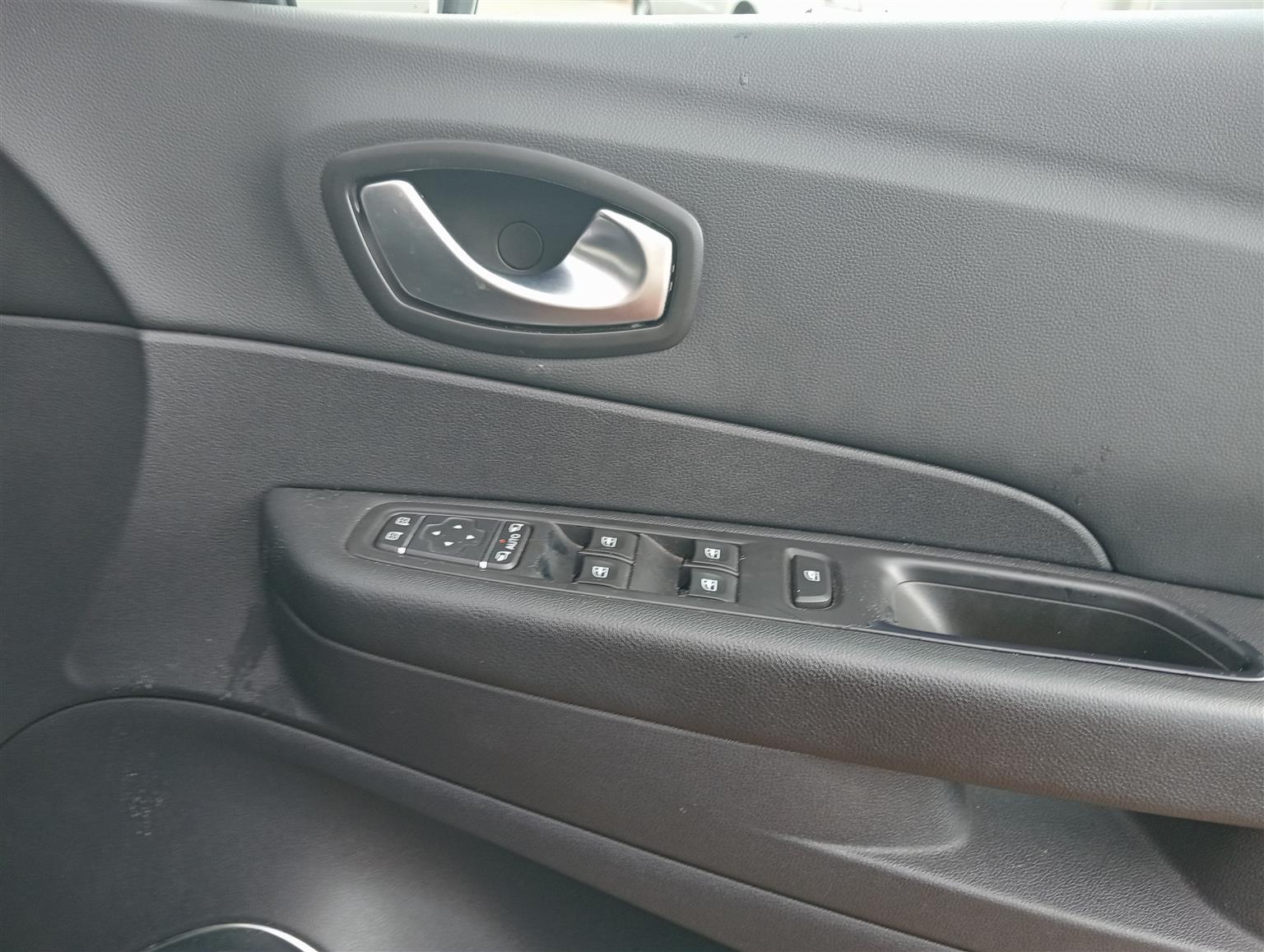 Used 2019 Renault Captur 66kW turbo Blaze - Private Seller Used 2019 Renault Captur 66kW turbo Blaze - Private Seller