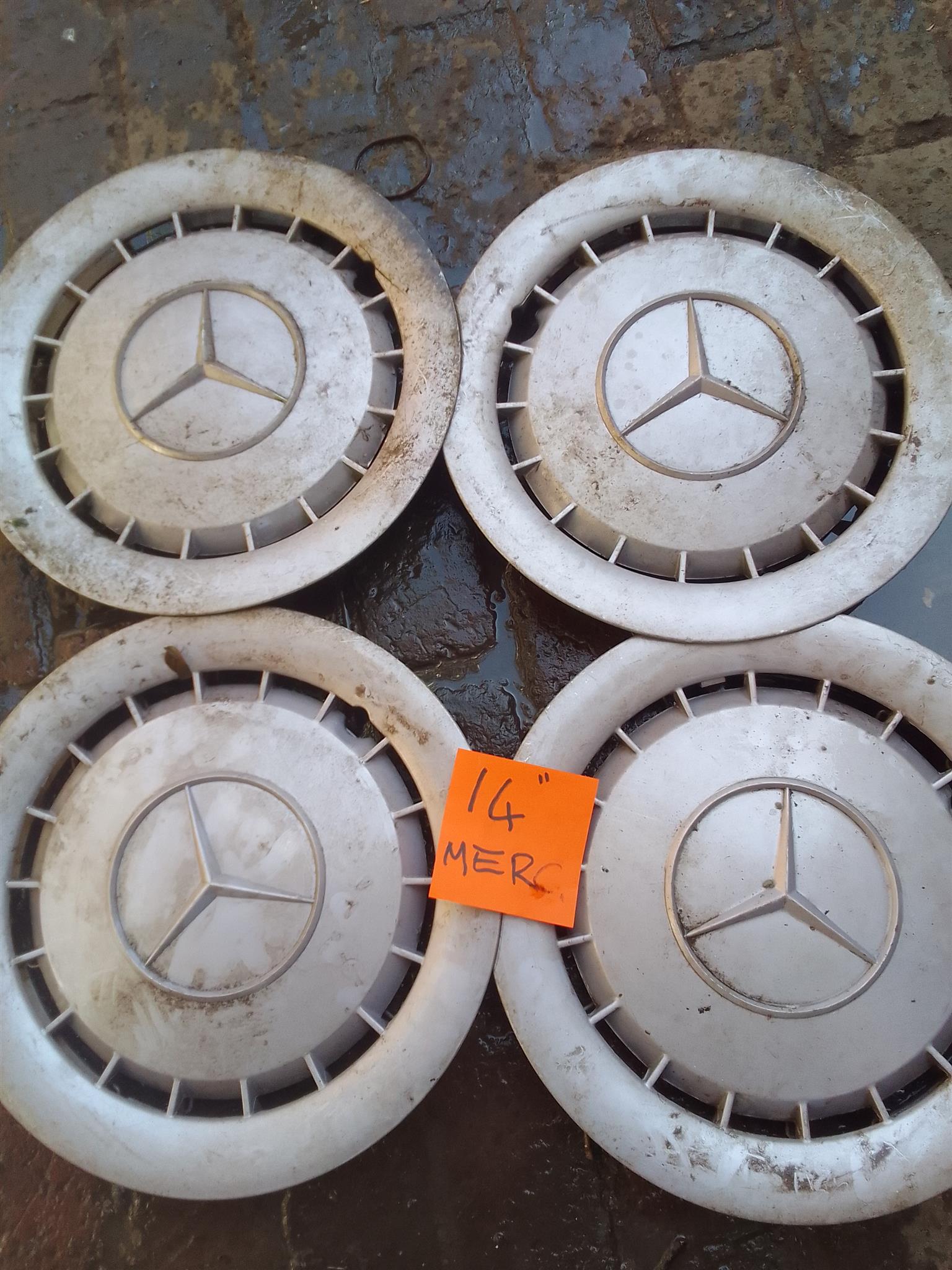 Mercedes 280e various Spares