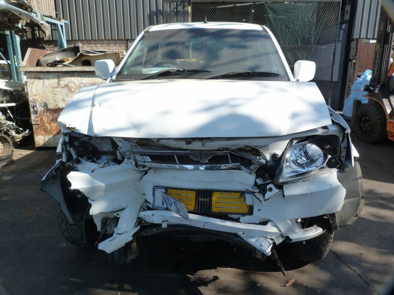 Tata Xenon 3.0L 4X4 Manual White - 2017 STRIPPING FOR SPARES - Private Seller Tata Xenon 3.0L 4X4 Manual White - 2017 STRIPPING FOR SPARES - Private Seller